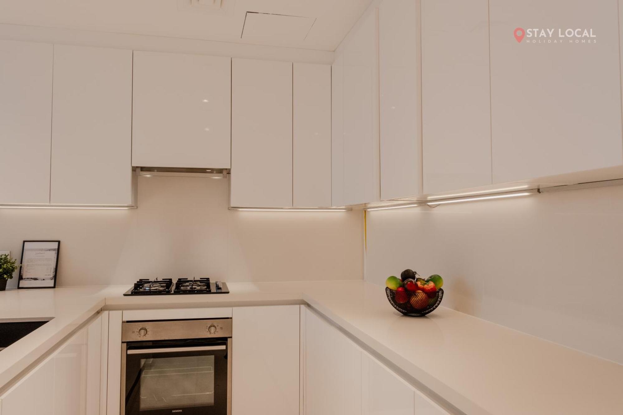 Downtown Dreams I Cozy 2br Getaway I Iconic Full Burj Khalifa Views I Near Mall Appartement Dubai
